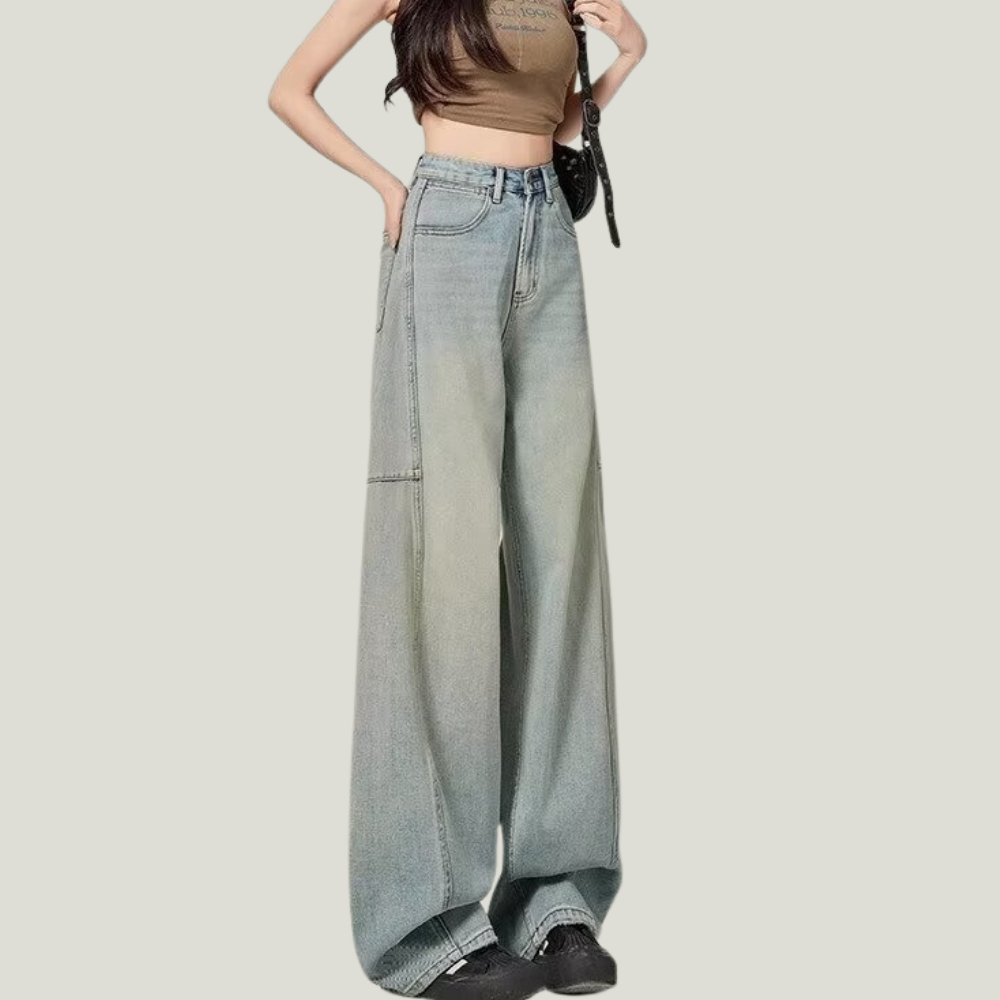 Women's Versatile Slim Light Jeans