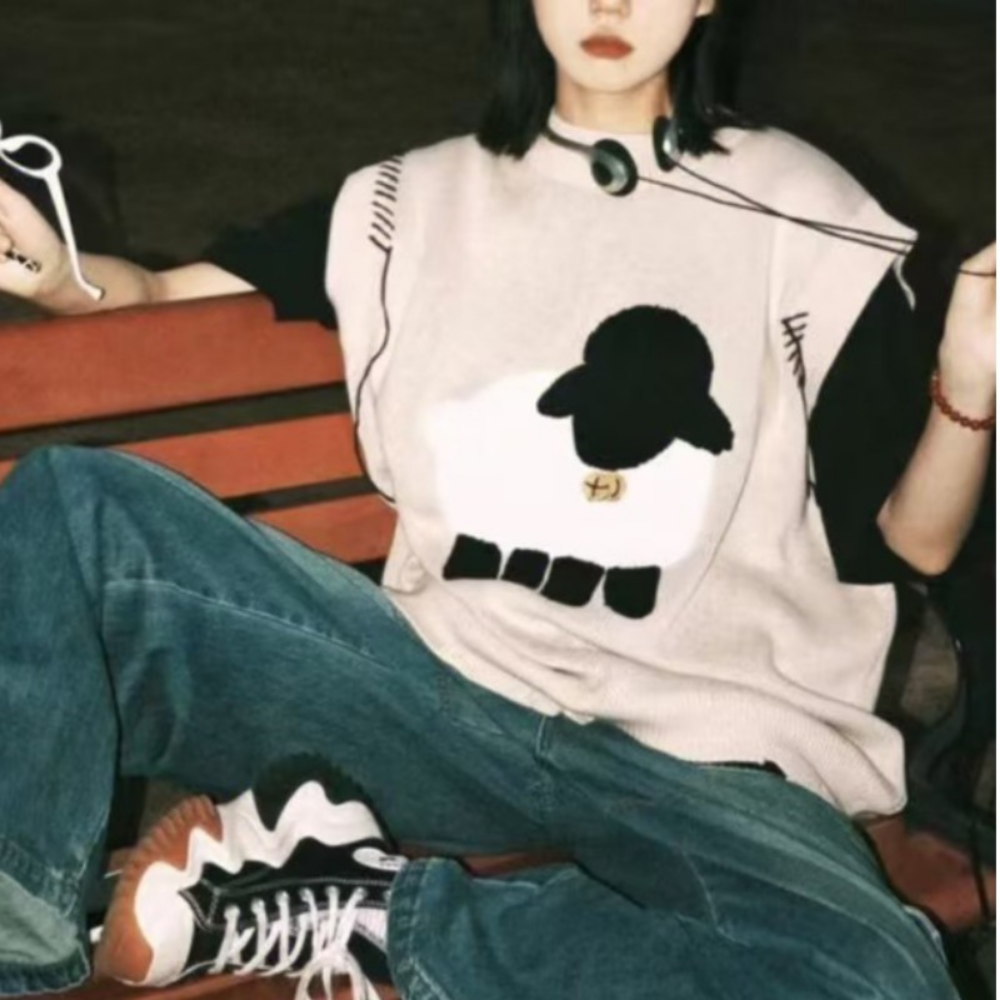 Cute Faceless Sheep Knitted Vest