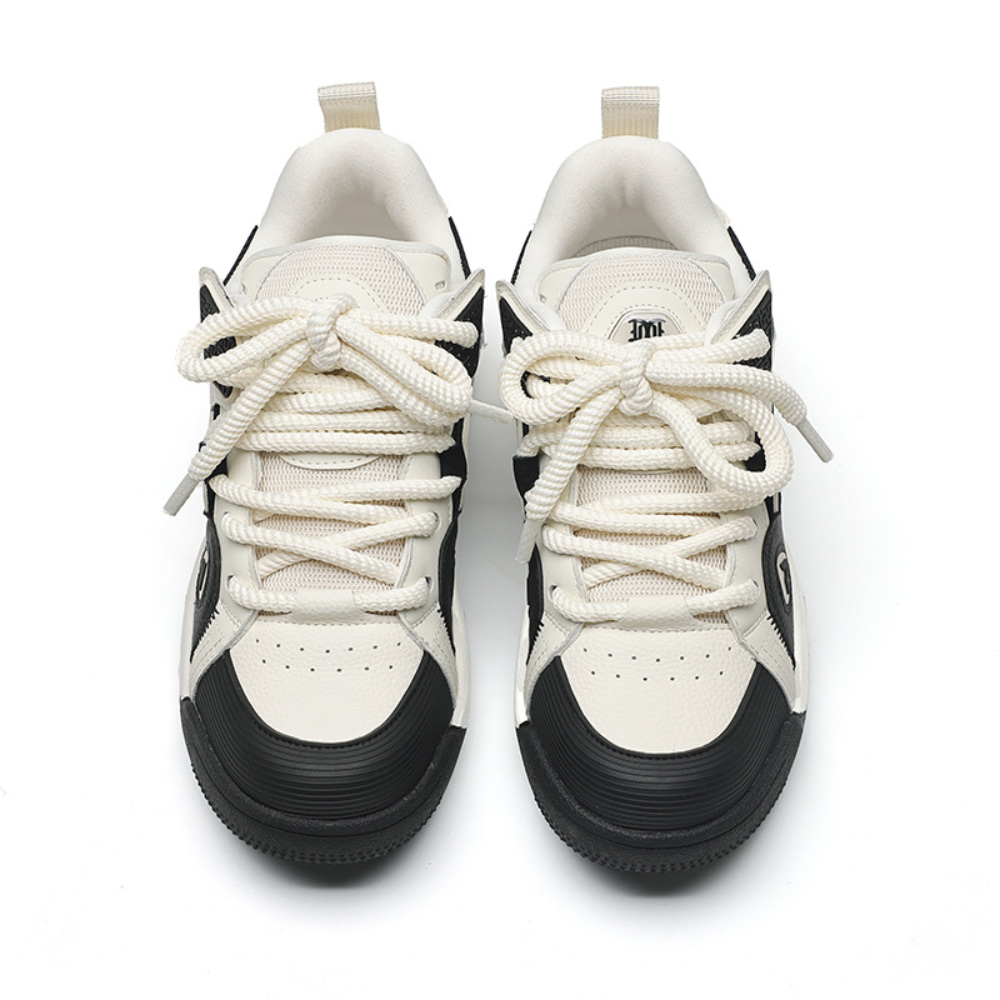 Retro Chinese Fashion Stitching Sneaker