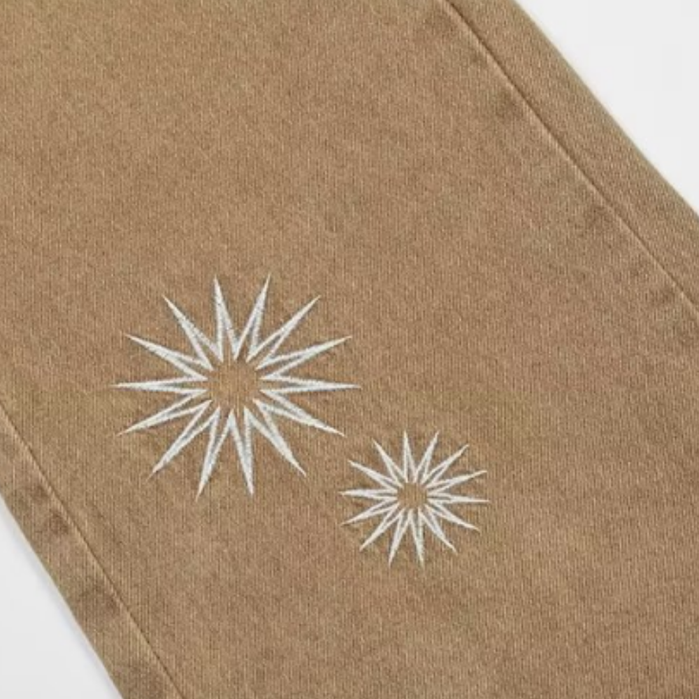DF| Heavy Starburst Daisy Embroidery Jeans