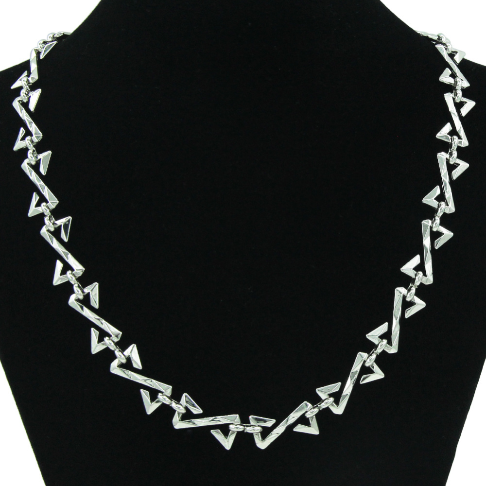 Simple Z Necklace