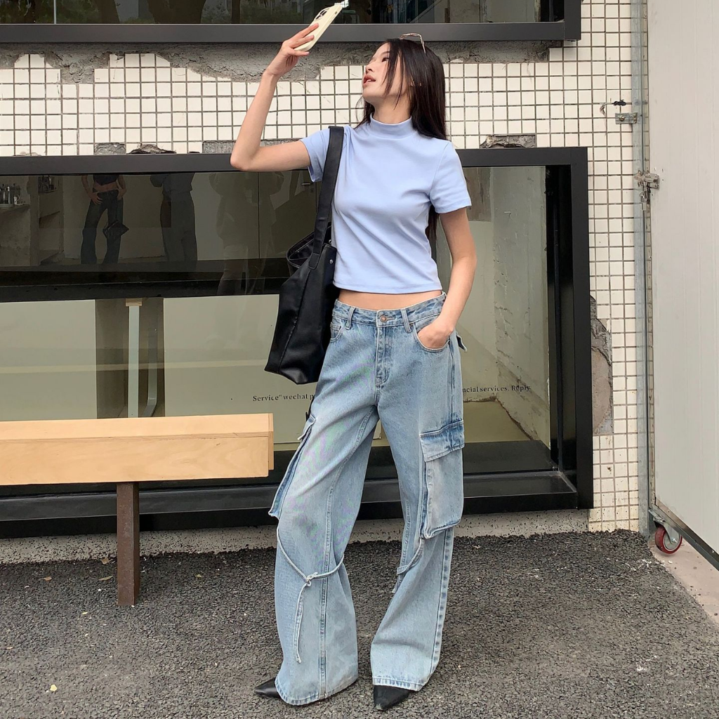 Women's Solid Flare Jeans