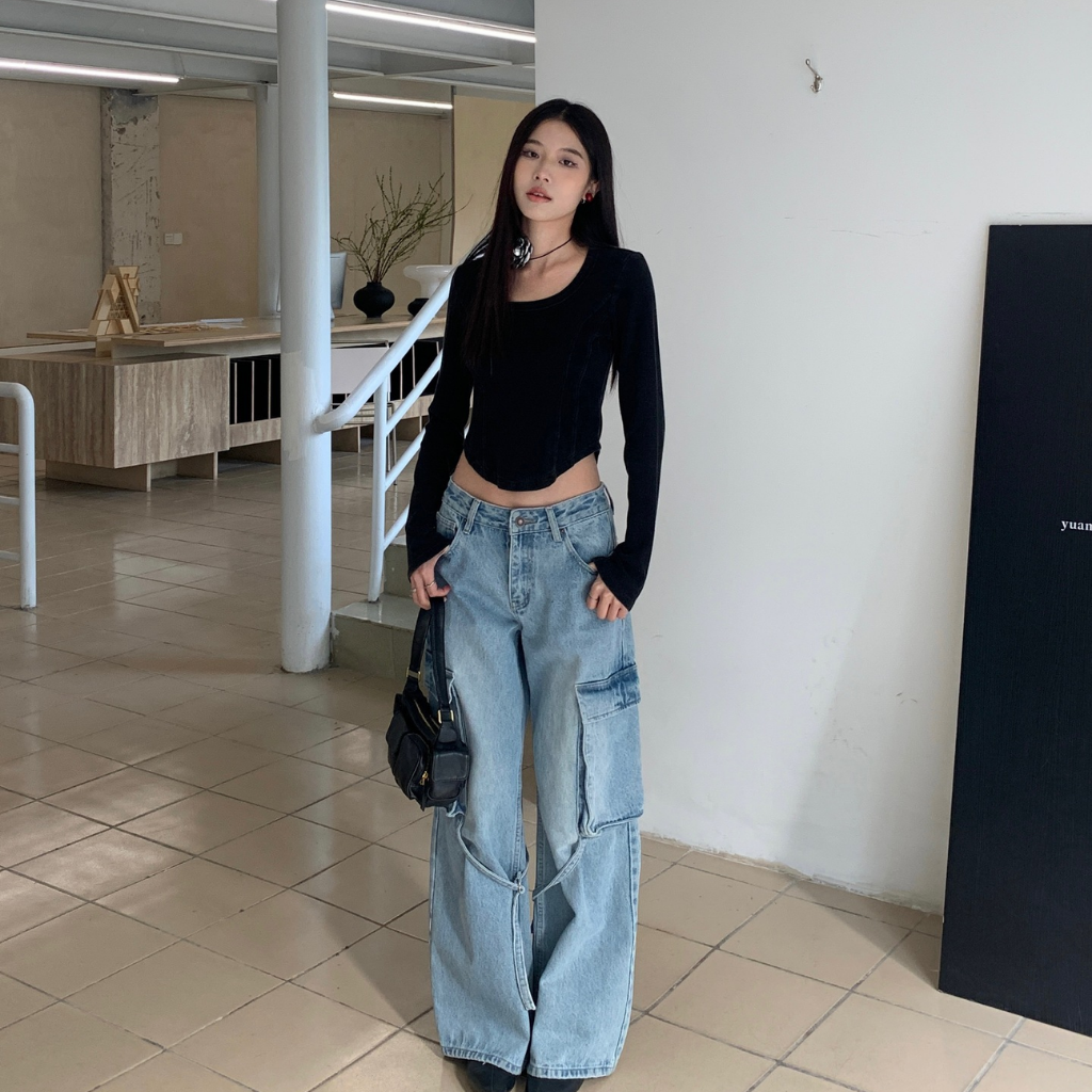 Women's Solid Flare Jeans