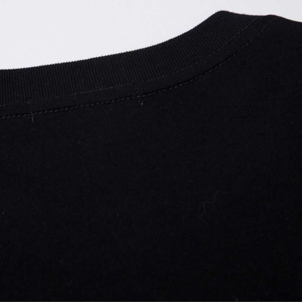 Black tshirt