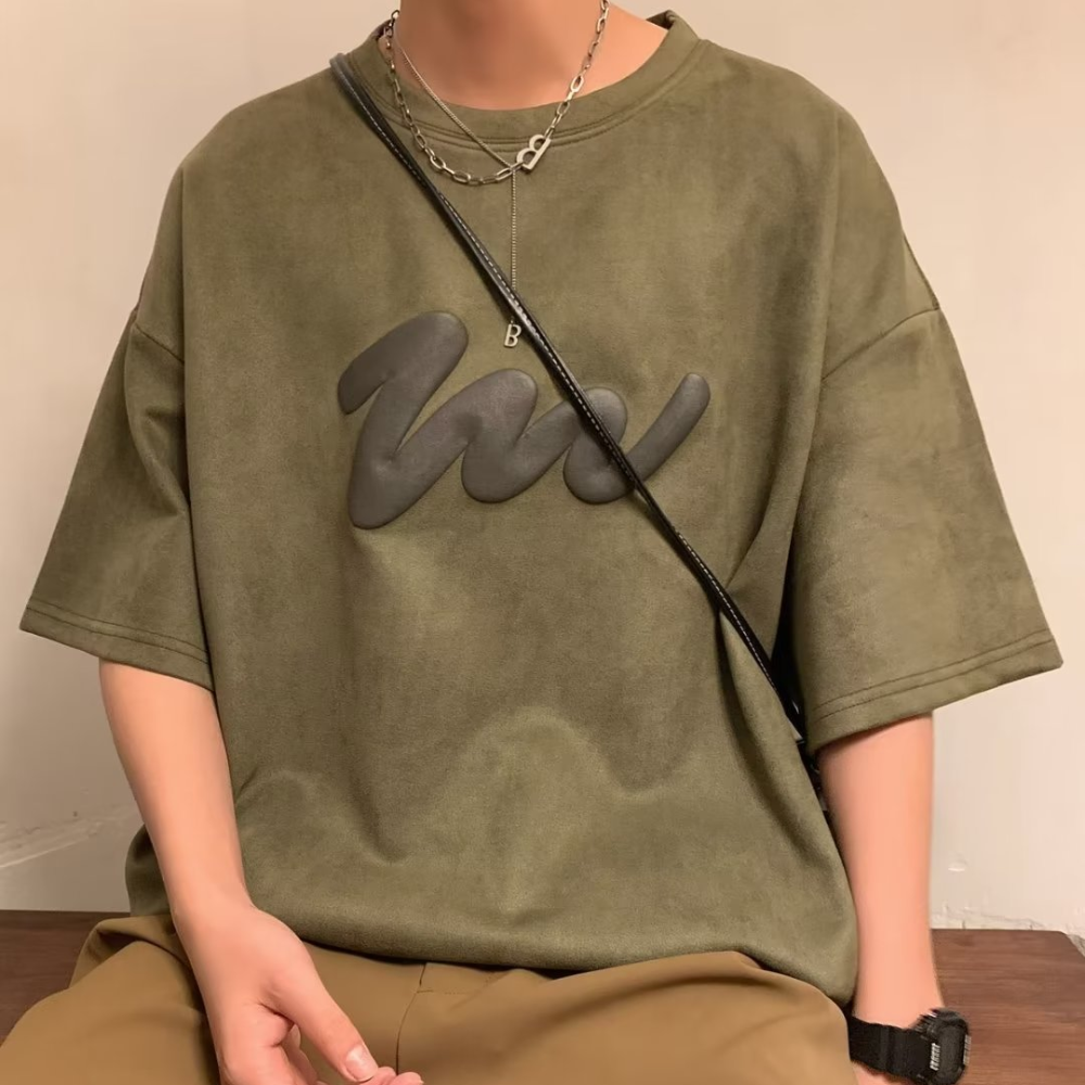 Simple W letter Print T-shirt