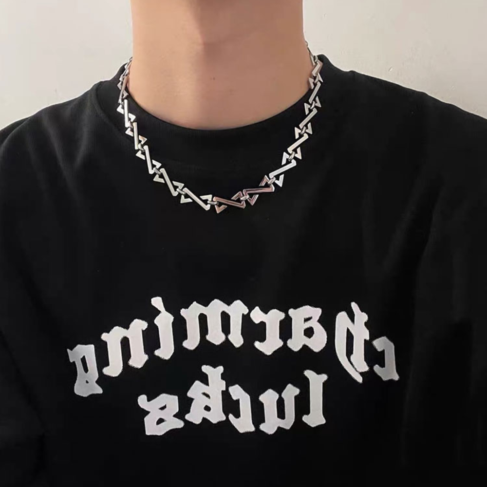 Simple Z Necklace