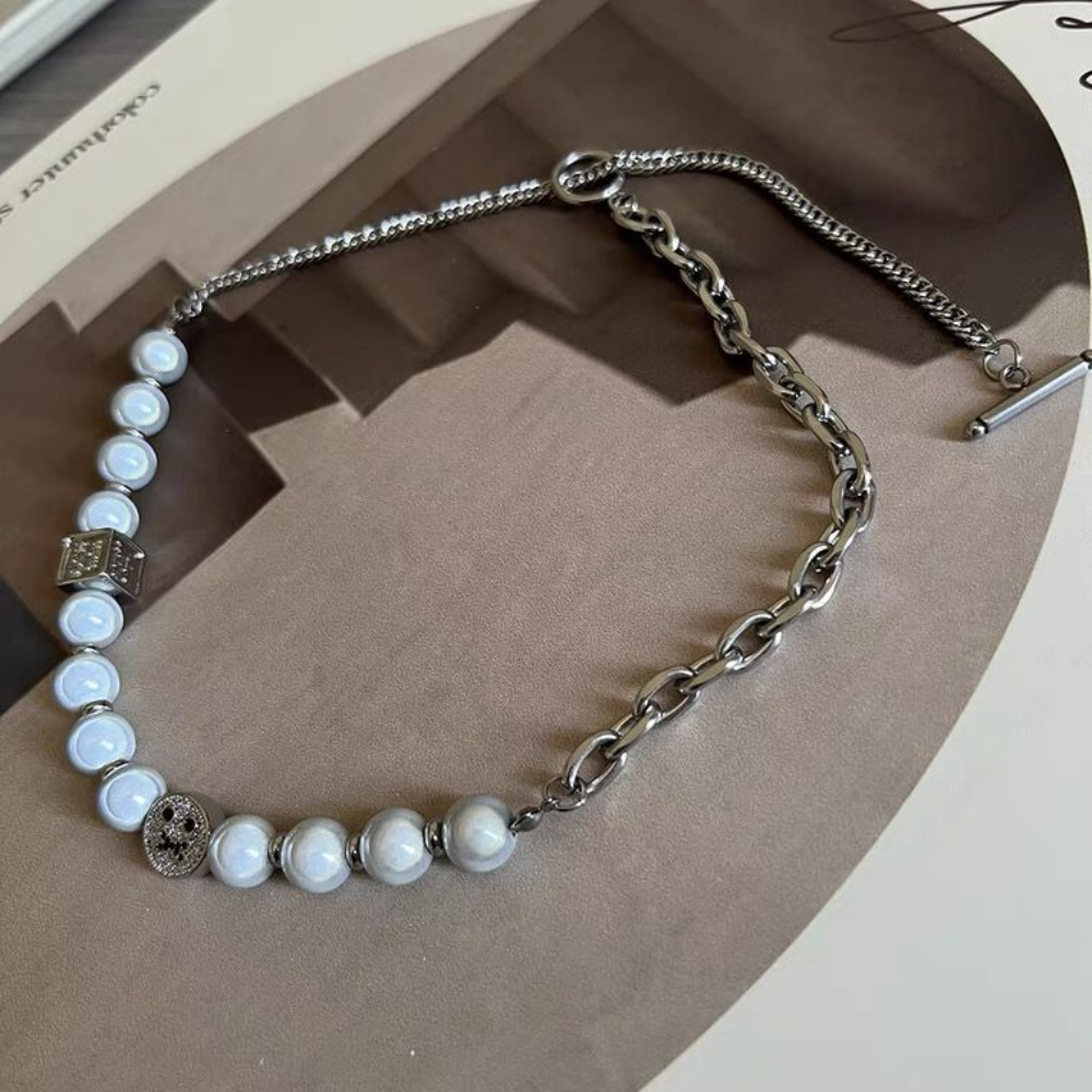 Urban Reflective Pearl Smile Necklace