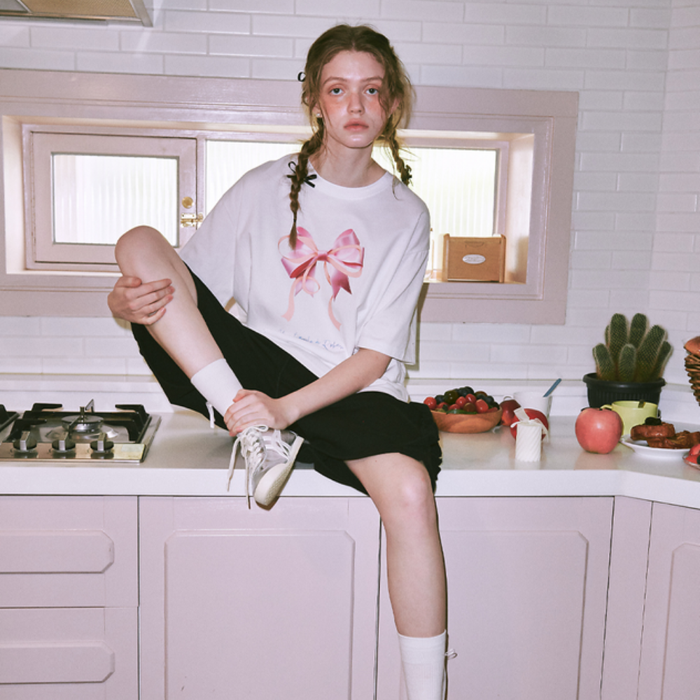 Women's Pink Bow Print T-Shirt