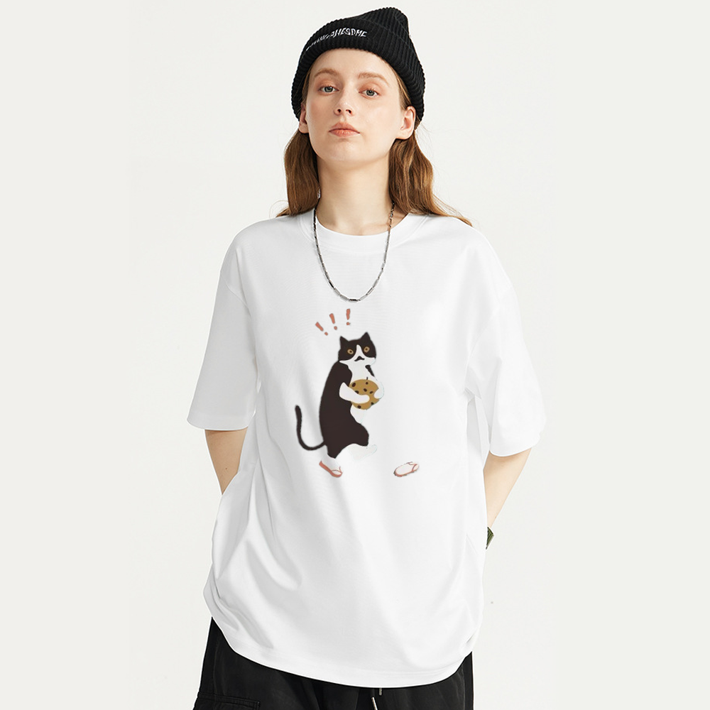Cookie-stealing Cat T-shirt