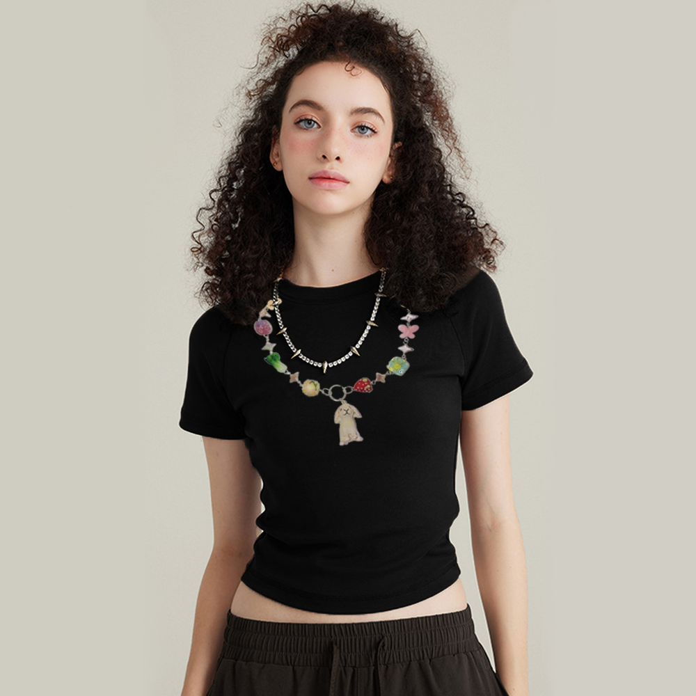 Women's Puppy Necklace Graphic T-Shirt