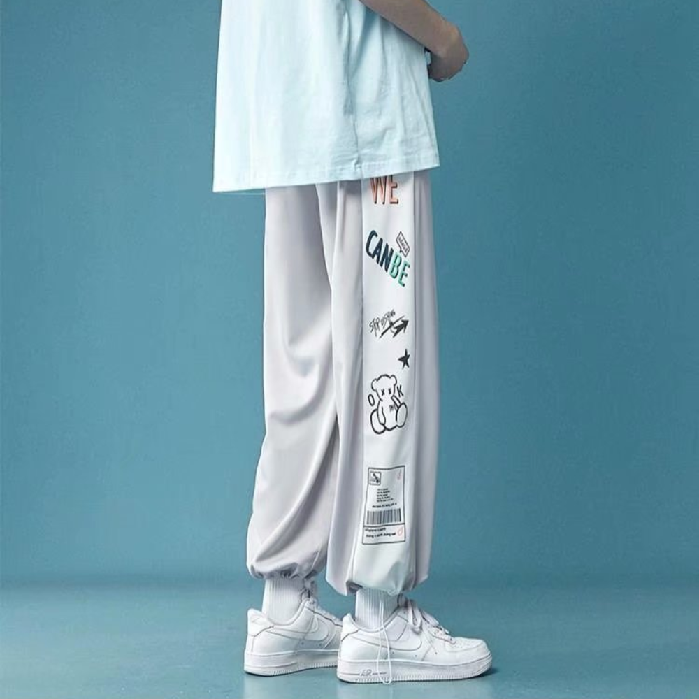 Cartoon Bear Letter Graphic Sweatpants