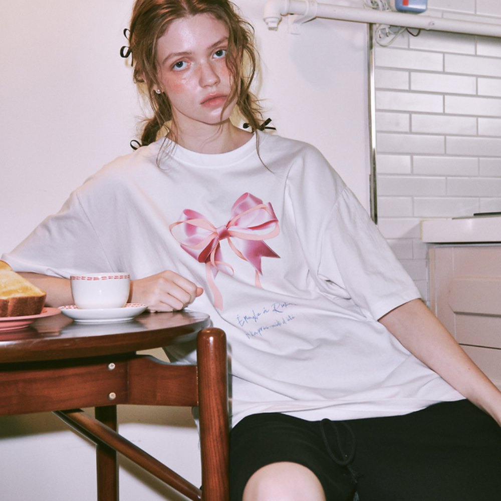 Women's Pink Bow Print T-Shirt