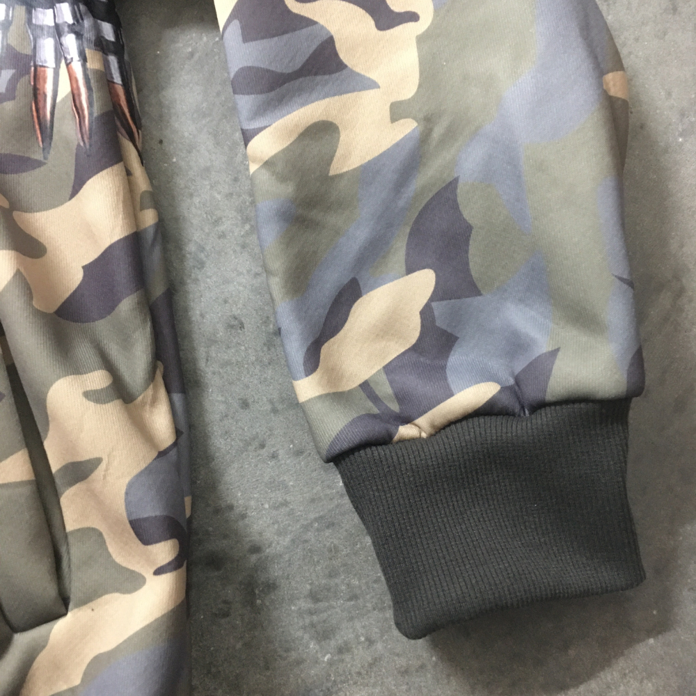 ART IN WAR Bulletproof Drip – Camo Warborn Hoodie