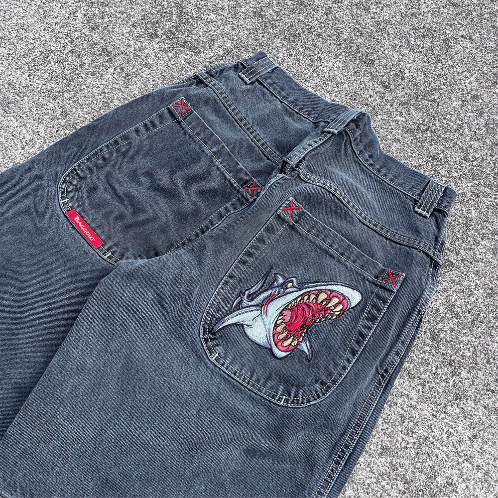 Baggout Jeans Shark Bite 🦈
