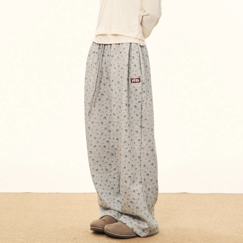 Women's Blue Floral Sweatpants