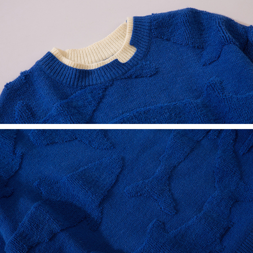 Soft Dolphin Base Flower Sweater