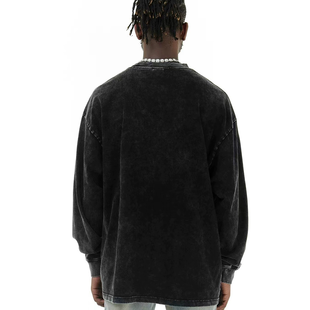 Newspaper Splicing Sense Long-Sleeve Shirt