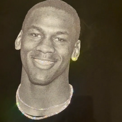 LoopStone Luxury® Smile Like a GOAT Tee Details
