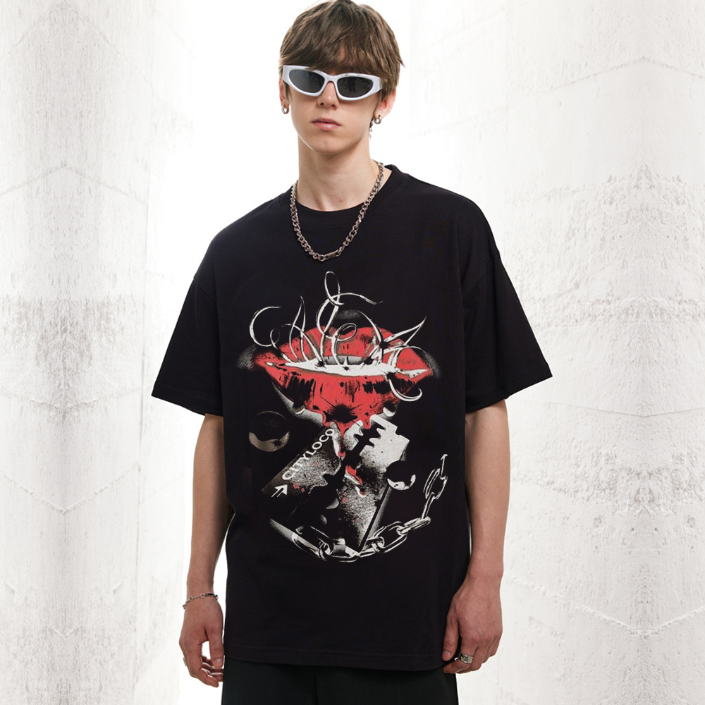 Injured Lip Print T-Shirt