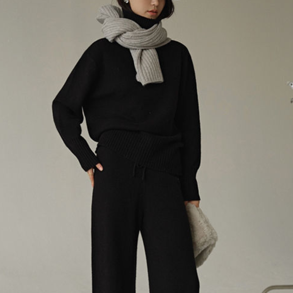 Women's Solid Color Turtleneck Sweater