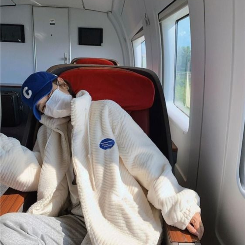 American Urban Zip-up Plush Coat