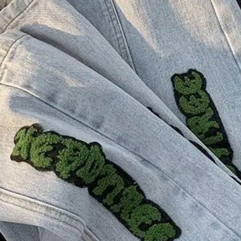 High Street Towel Embroidery Straight Leg Jeans