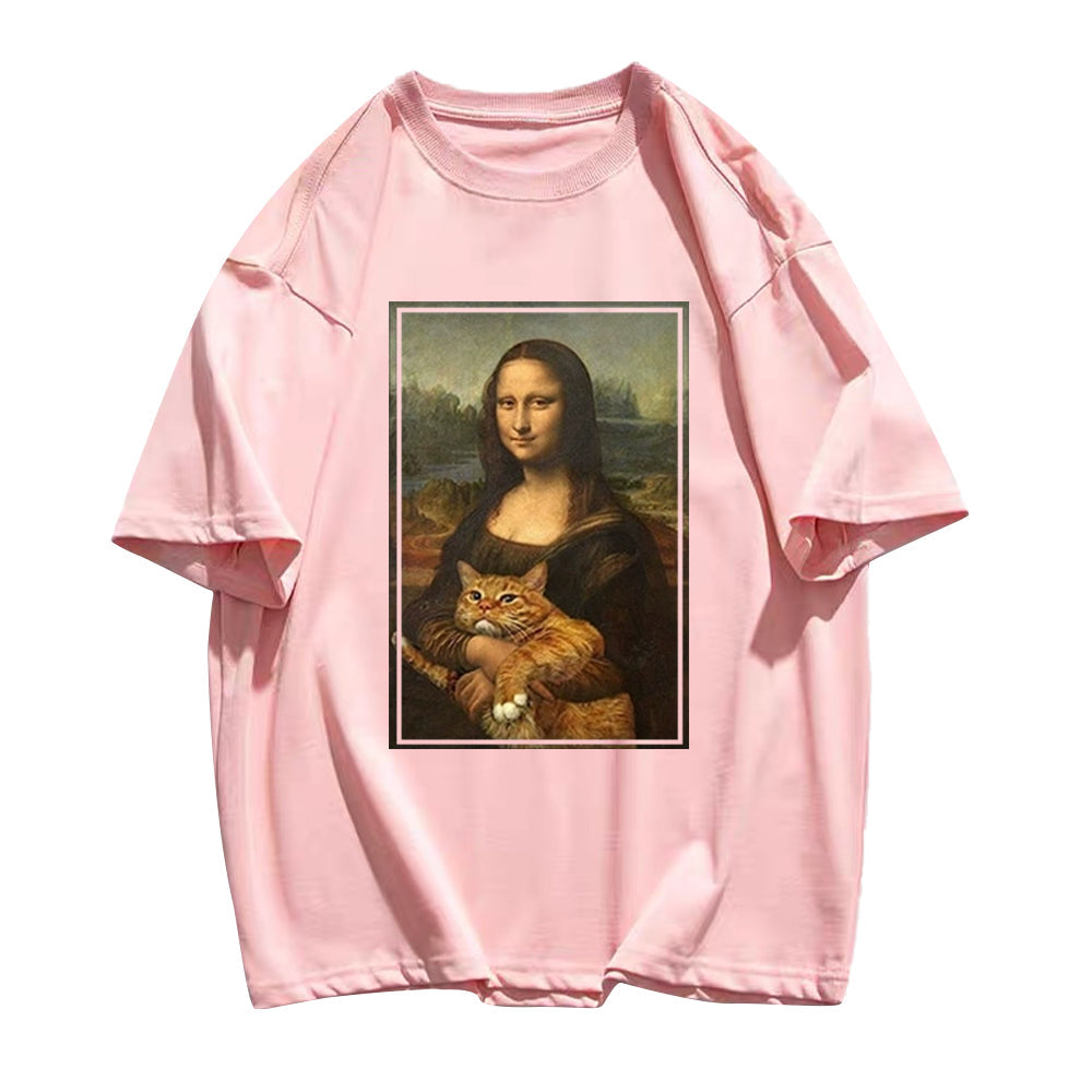 Mona Lisa Holding A Cat T-shirt