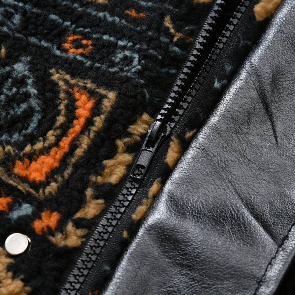【NOW TREND】Forest Oil Painting Sherpa Coat