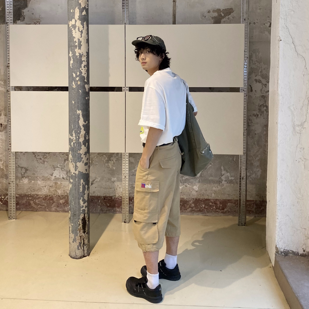 Retro Cargo Large Pocket Shorts