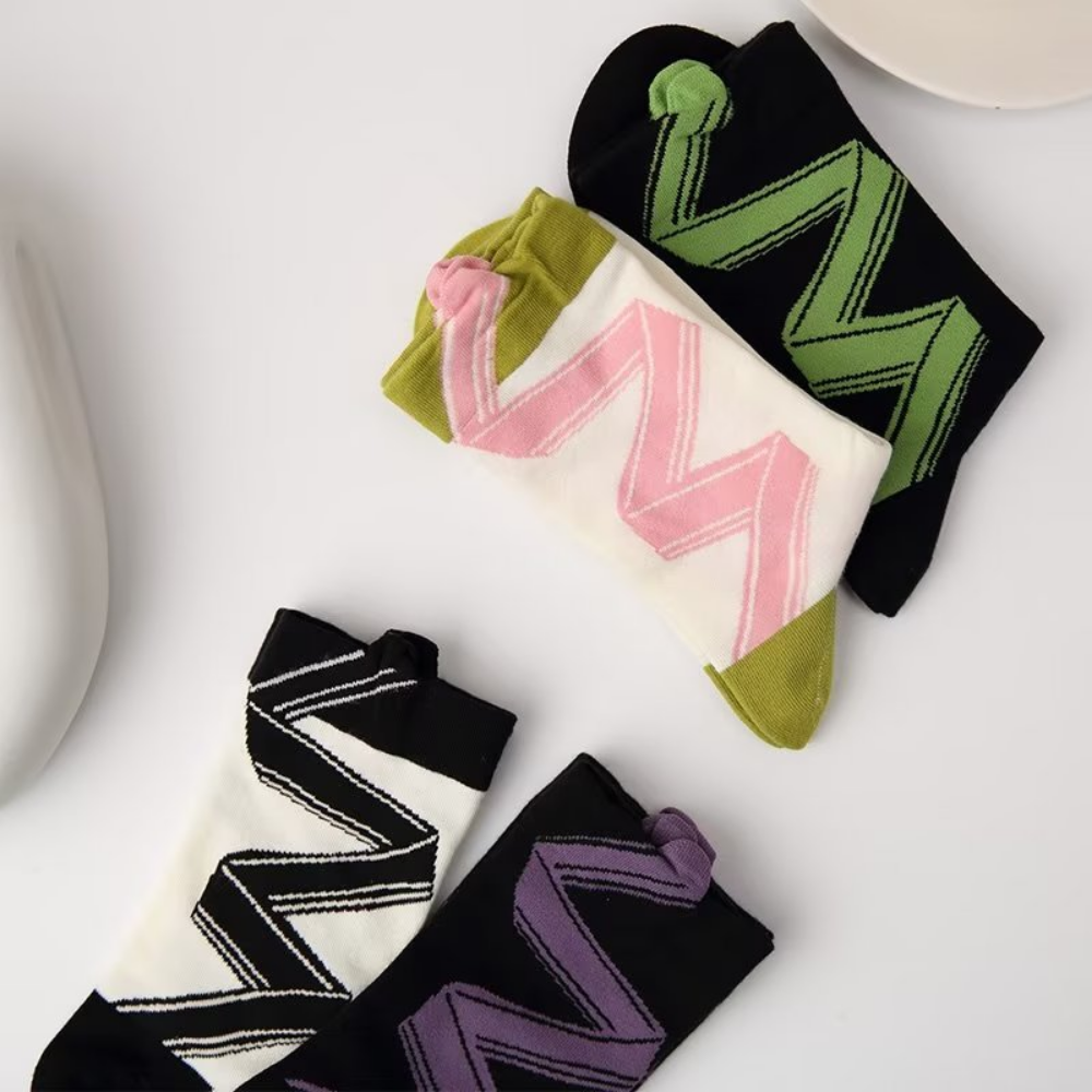 Three-dimensional Ribbon Socks