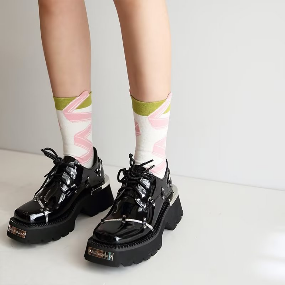 Three-dimensional Ribbon Socks