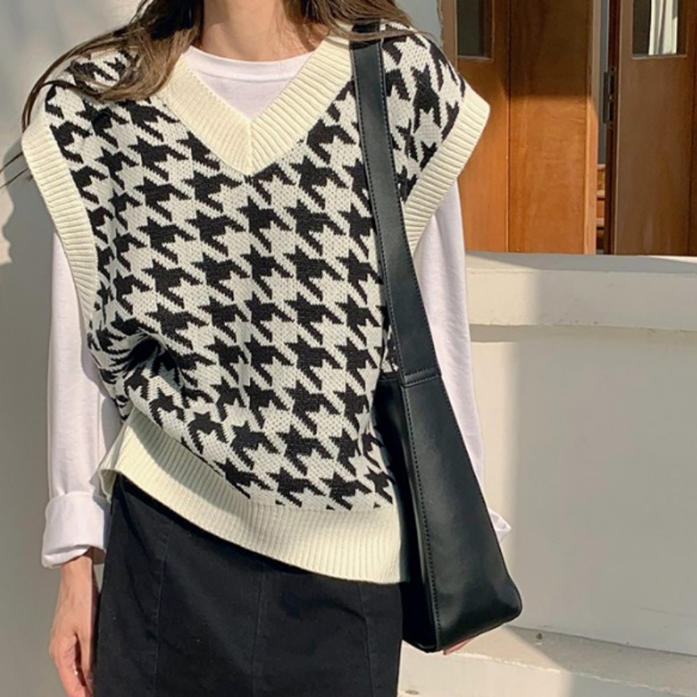 Women's Houndstooth Knitted Vest