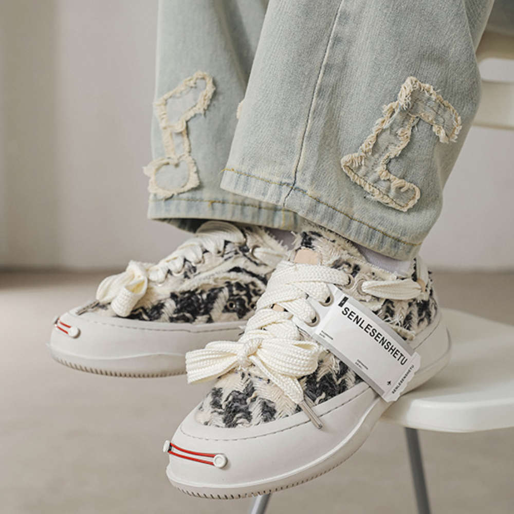Fun Smile Casual Shoes