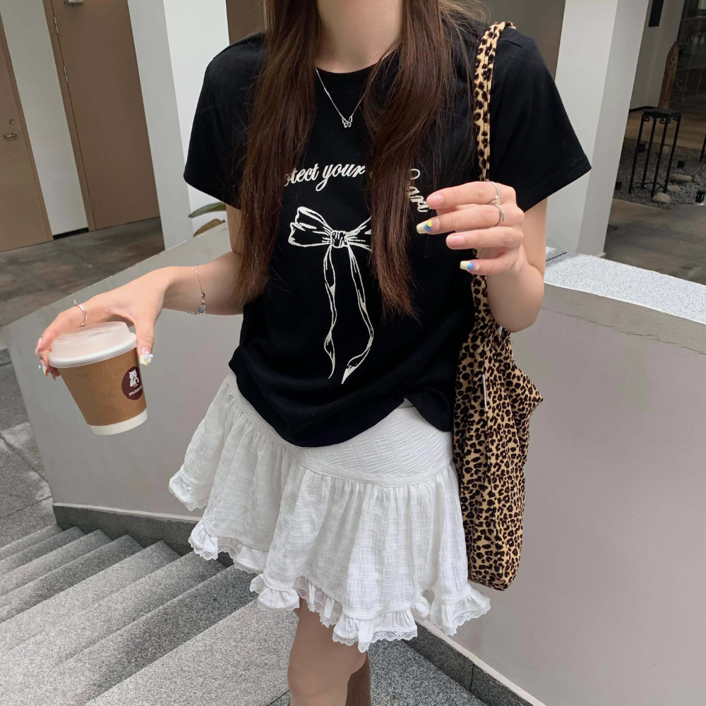 Women's Versatile BowT-Shirt