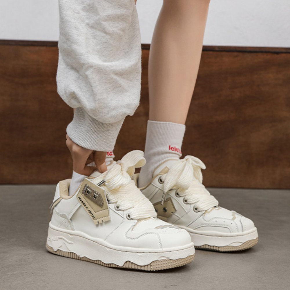 Simple Solid Color Stitching Sneakers