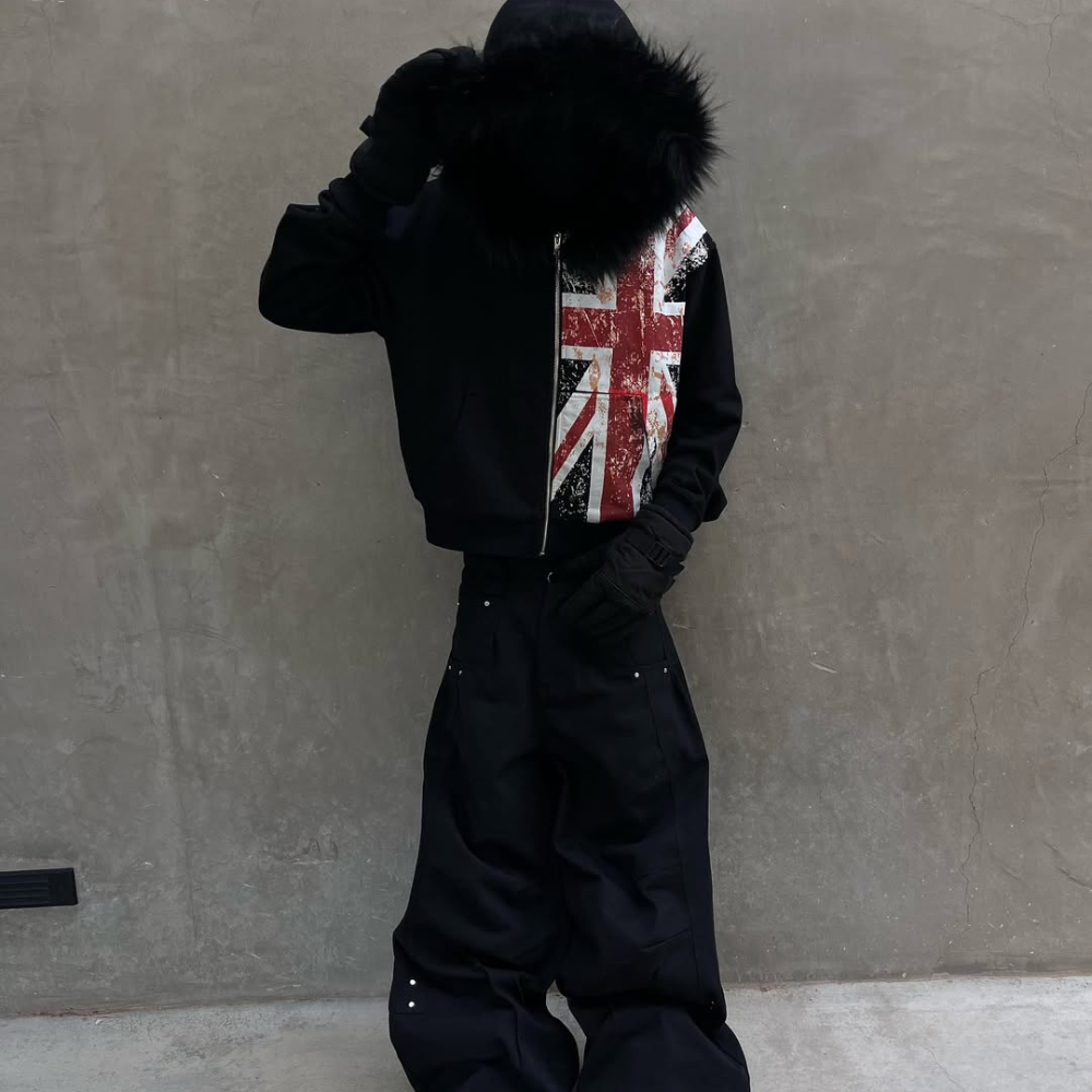 ART IN WAR Royal Ruin – Union Jack Hoodie