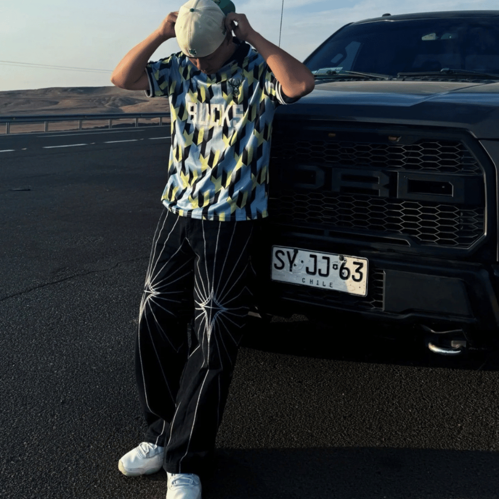 Y2K Embroidered Baggy Jeans with White Starburst Pattern