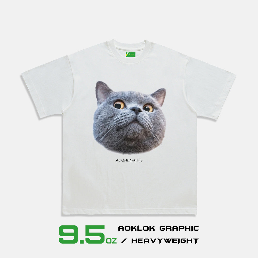 AG®Slant-eyed cat  T-Shirt