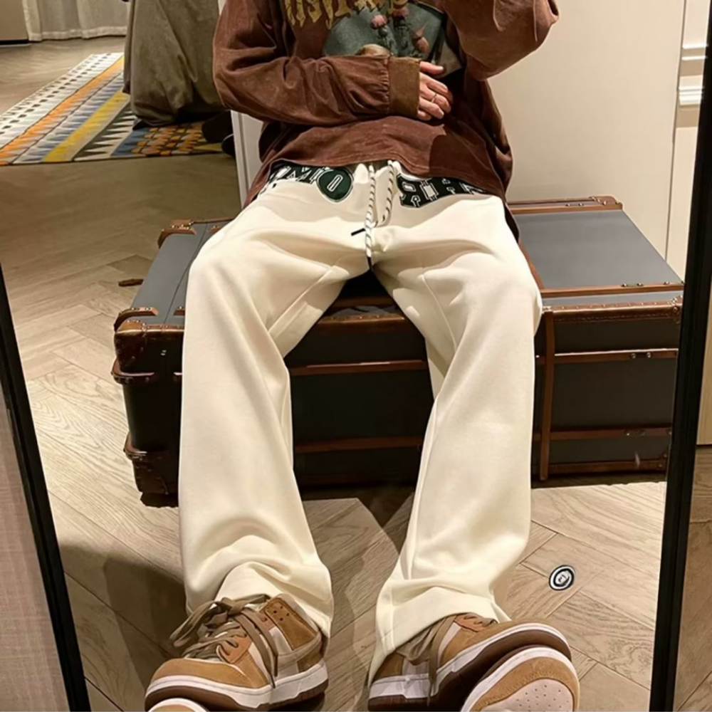 Loose Letter Embroidered Straight Sweatpants