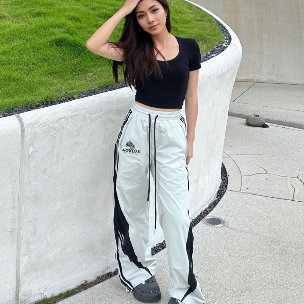 Waterproof Logo Contrast Sweatpants