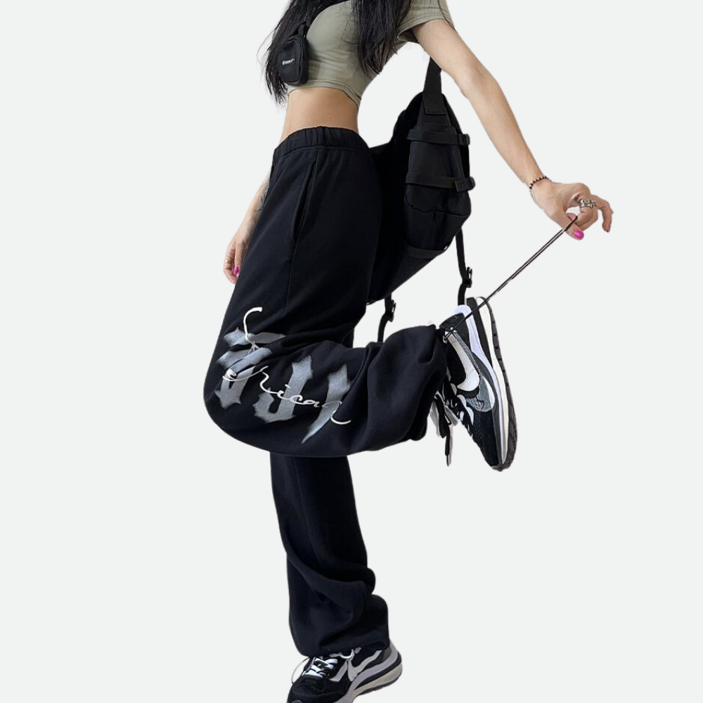 Women's Simple Gothic Letter Print Sweatpants