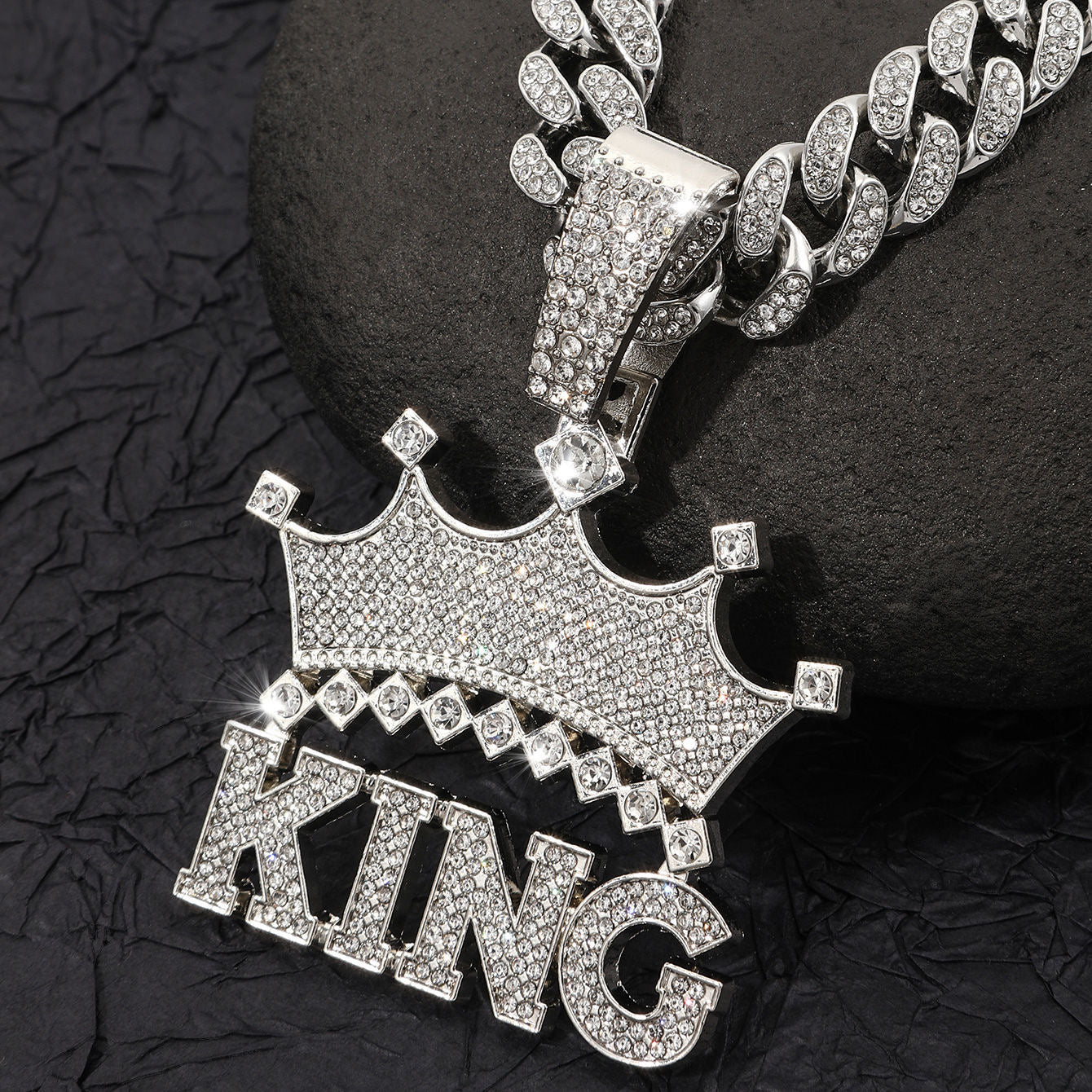 LoopStone Crowned in Ice, Born to Reign