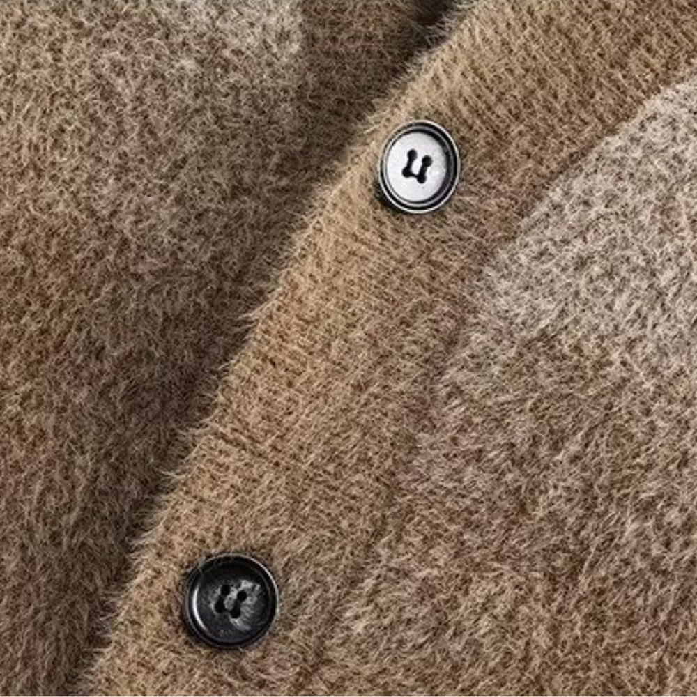 Retro Gradient Plush Knitted Cardigan