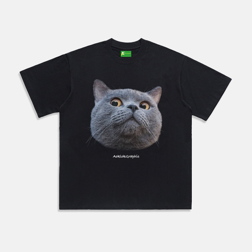 AG®Slant-eyed cat  T-Shirt