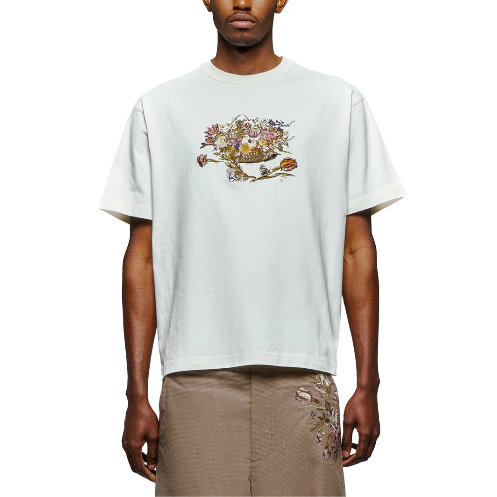 Evokyn Embroidered Vintage Floral Still Life T-Shirt