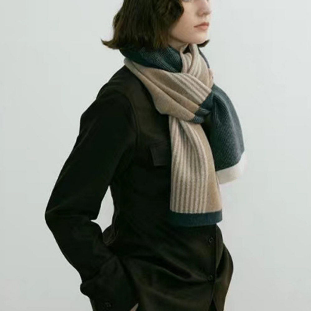 Japanese Urban Contrast Scarf