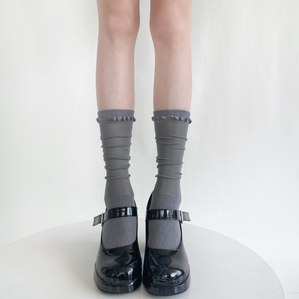 Solid Color Breathable Calf Socks