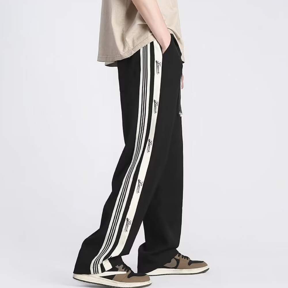 Classic Side Stripe Lettering Sweatpants