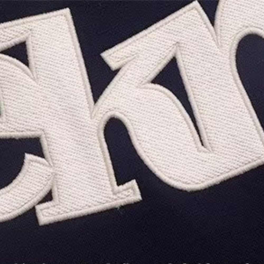 Simple Embroidered Stand Collar Sweatshirt