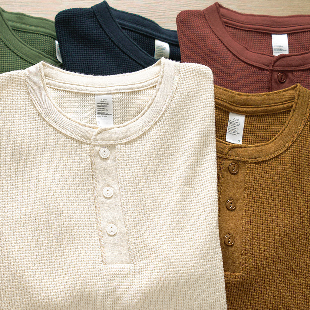 AokLok heavyweight waffle henley, texture